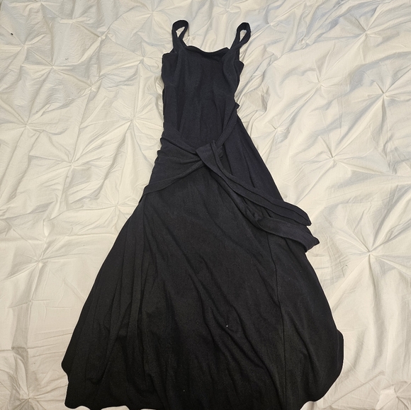 Aritiza Saturna Midi Dress - Picture 6 of 6